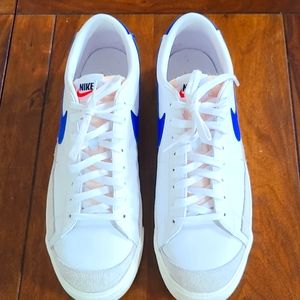 Nike Size 14 White leather Royal Blue Swoosh Sneakers